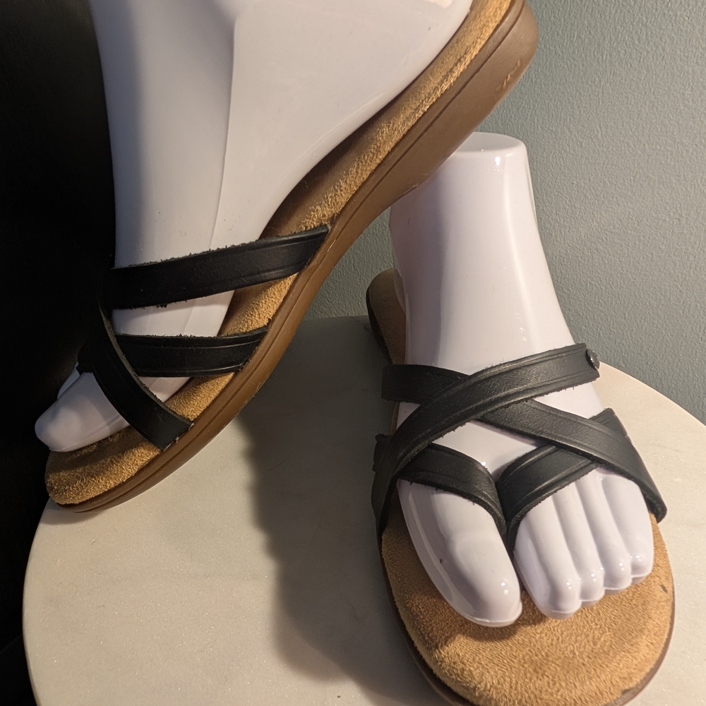 Women's Size 7 Bass Sunjun Black Slide Sandals with Cushioned Tan Footbed